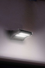 Rotatable wall pack